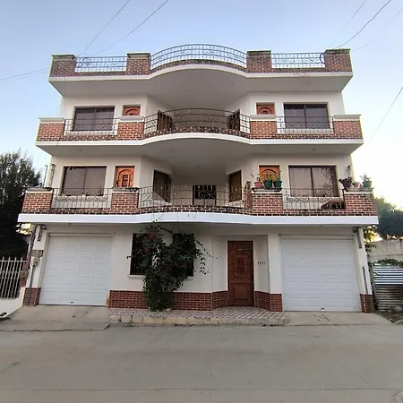 Casa Sagrada Familia Apartment Esquipulas Exterior photo